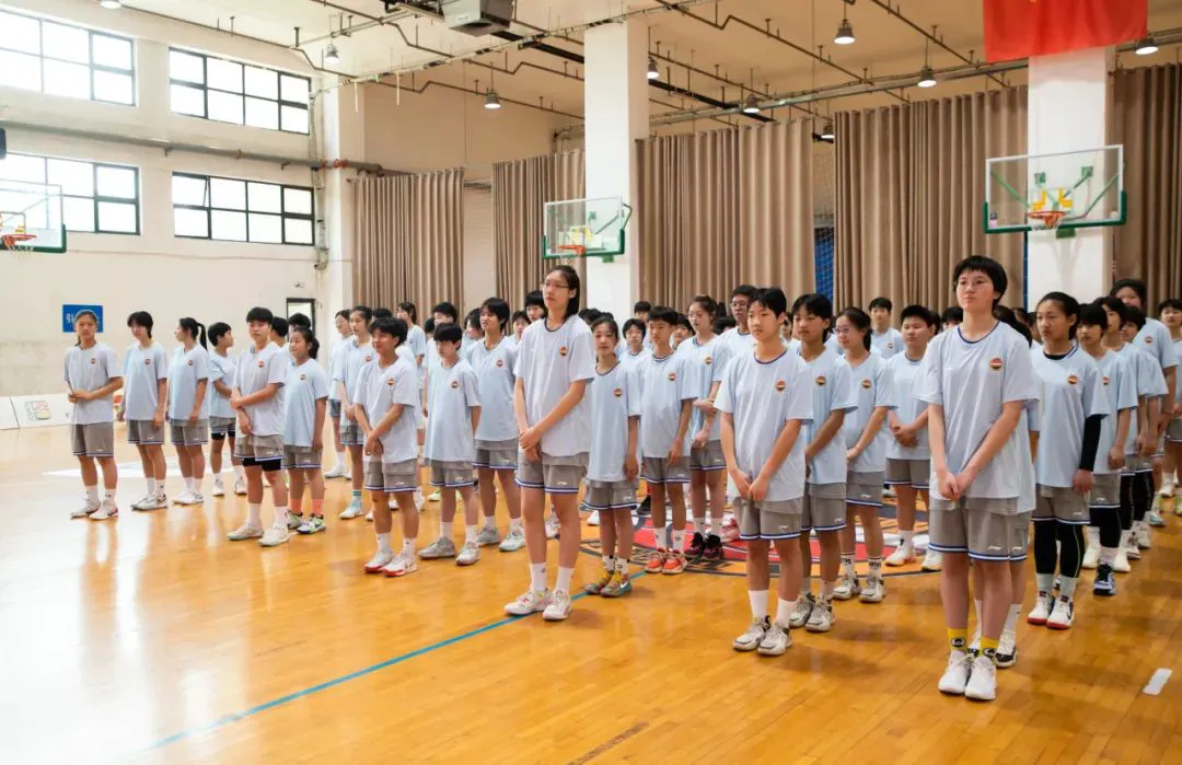 为什么篮球教练要不断改进训练方法_0